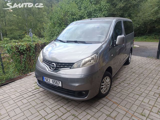 Nissan NV200